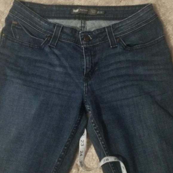 LEVIS BOLD CURVE LOW RISE SKINNY SZ 13/31 EUC - Picture 3 of 8